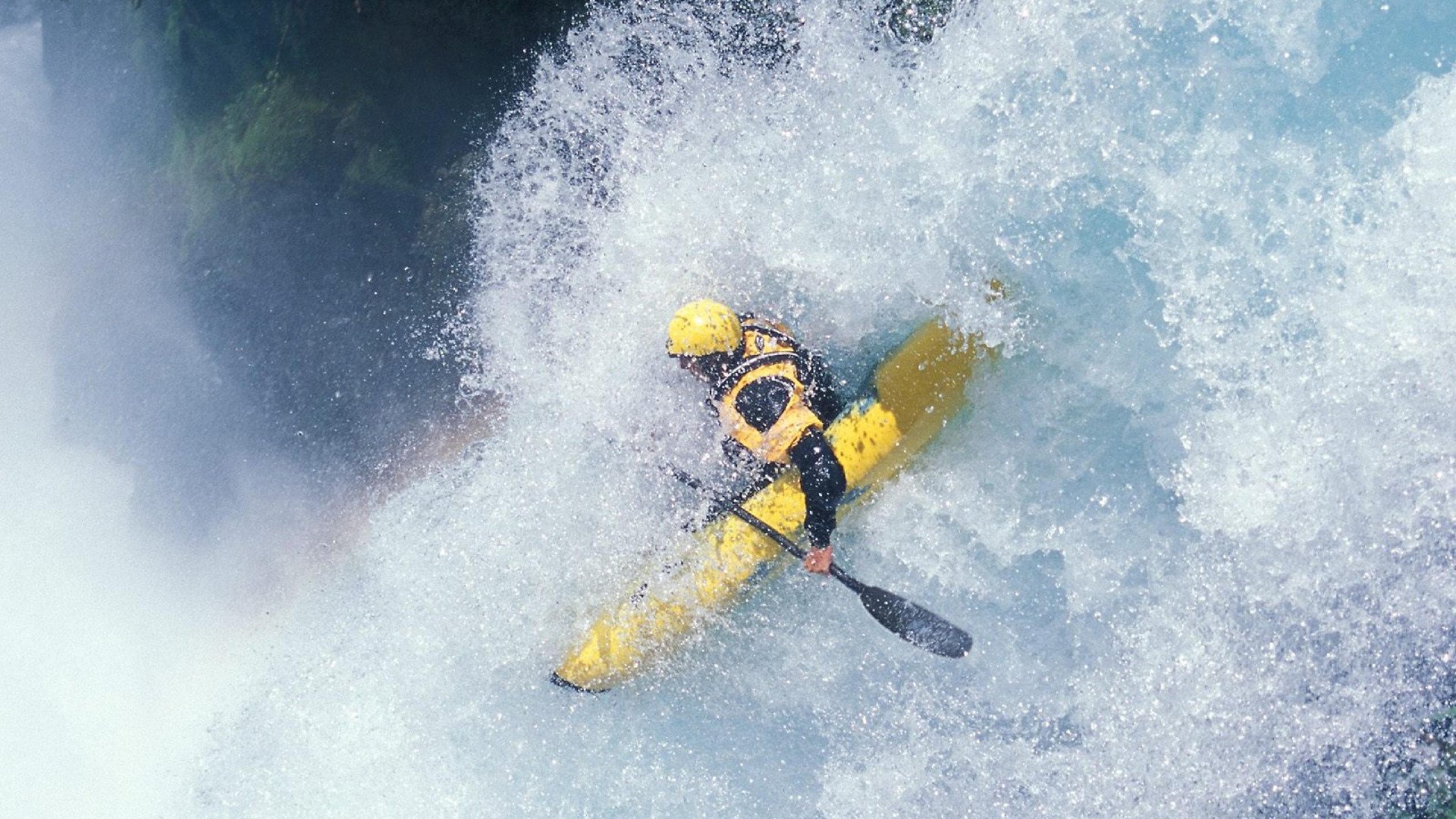 _城市地下：洞穴与隧道中的神秘网球赛事_，网球圣地